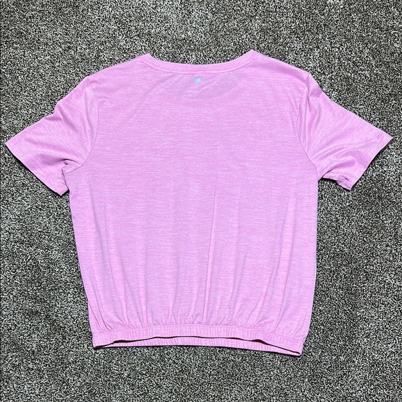 Pink women’s workout top tee shirt with elastic hem. Yoga. Barre. - Picture 3 of 5